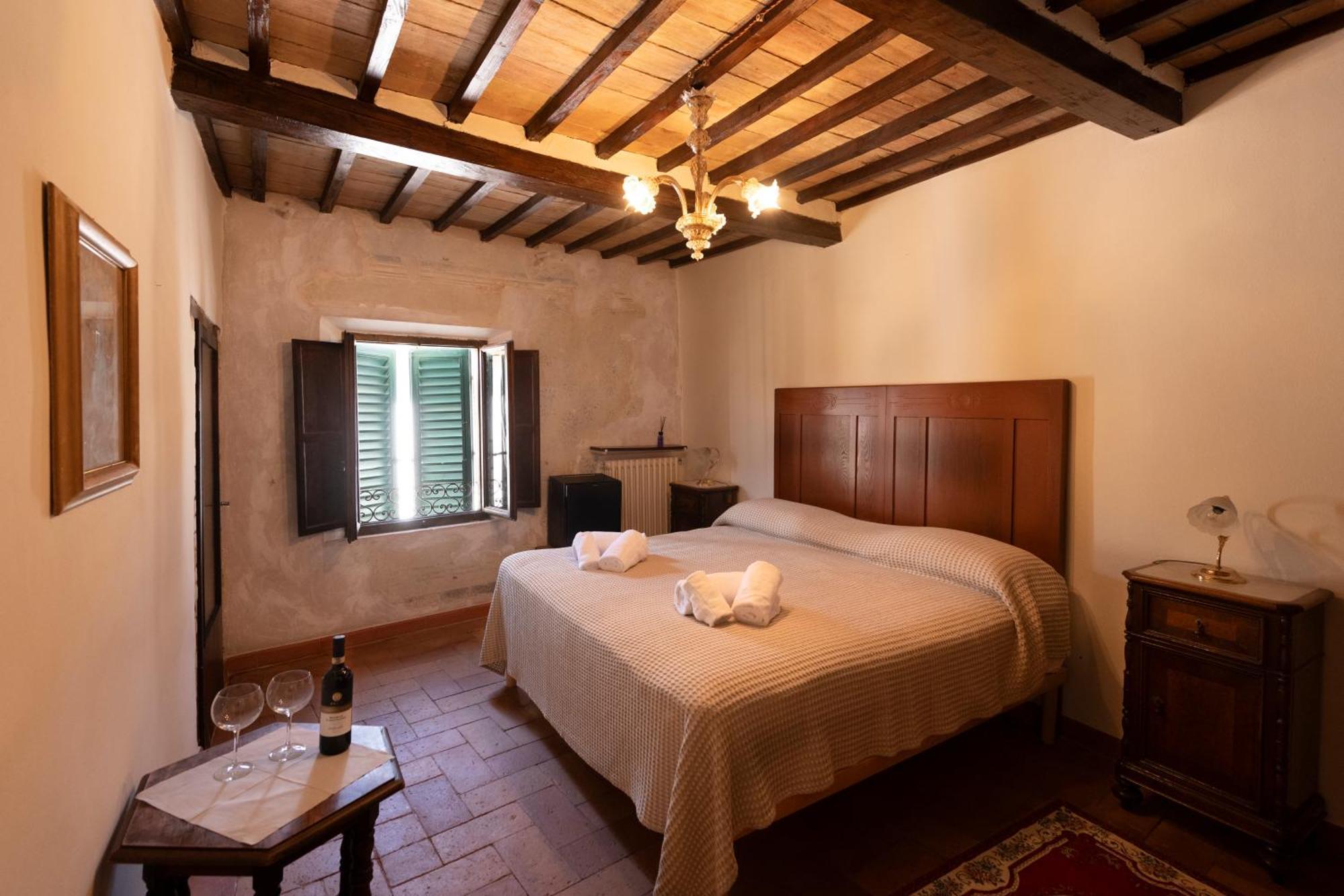 Il Palazzo Del Cardinale Bed and Breakfast Μονταλτσίνο Εξωτερικό φωτογραφία