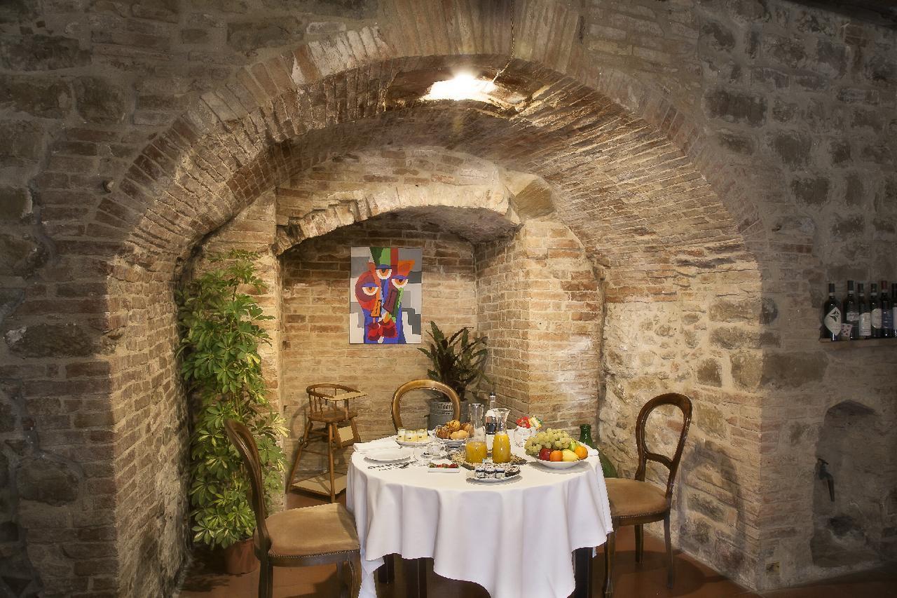 Il Palazzo Del Cardinale Bed and Breakfast Μονταλτσίνο Εξωτερικό φωτογραφία