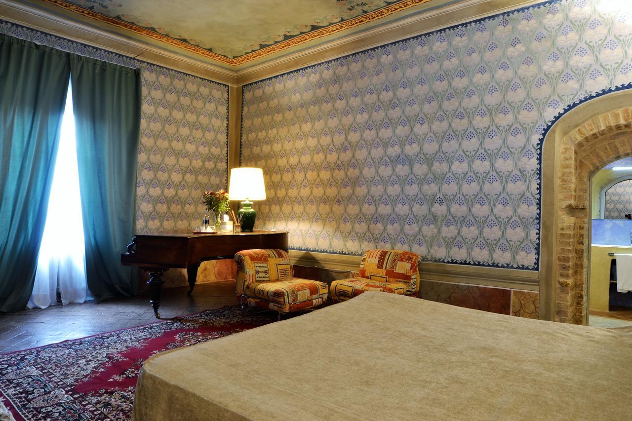 Il Palazzo Del Cardinale Bed and Breakfast Μονταλτσίνο Εξωτερικό φωτογραφία