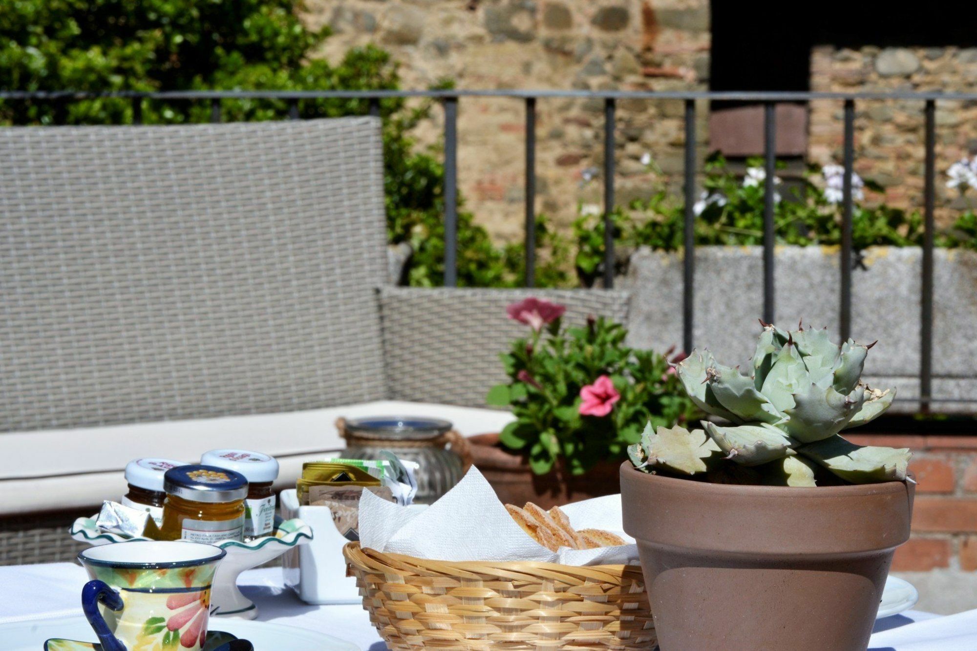Il Palazzo Del Cardinale Bed and Breakfast Μονταλτσίνο Εξωτερικό φωτογραφία